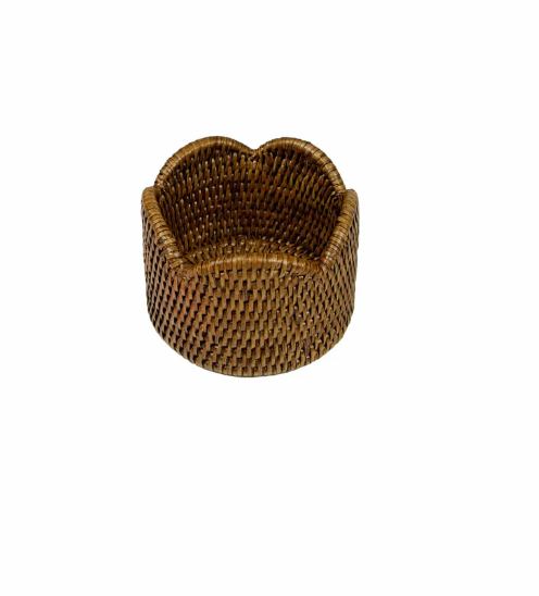 Rattan Scalloped Wine Coaster in Natural